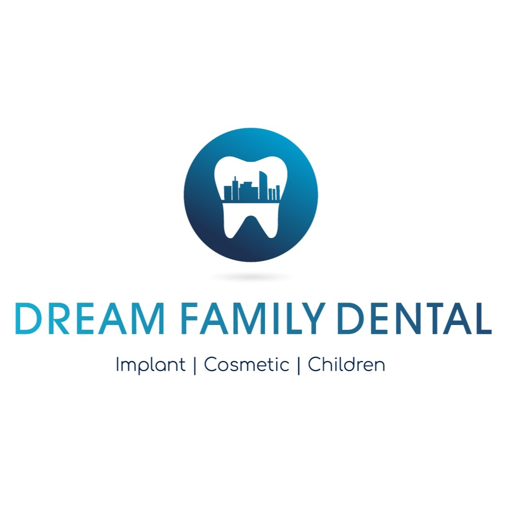 Dream Family Dental Implant Cosmetic Children Logo