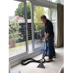 Gleaming Cleaning