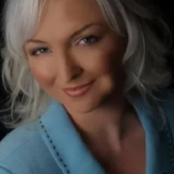 Laura Ann Beaufford, MSN, APRN-CNP, CCM, PMHNP-BC Logo