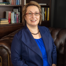 Delia Aldridge, MD Logo