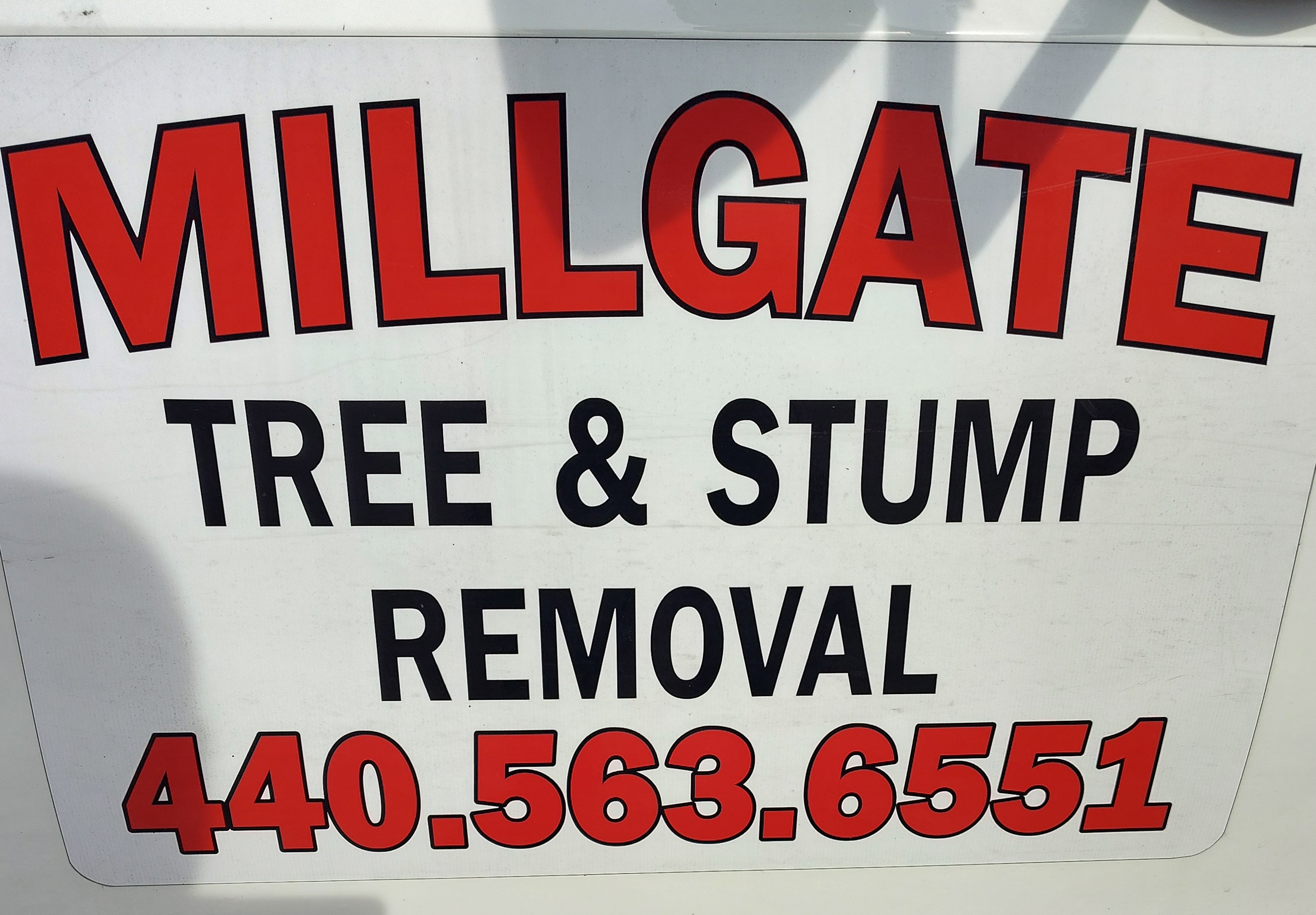 Millgate Tree And Stump Removal Logo