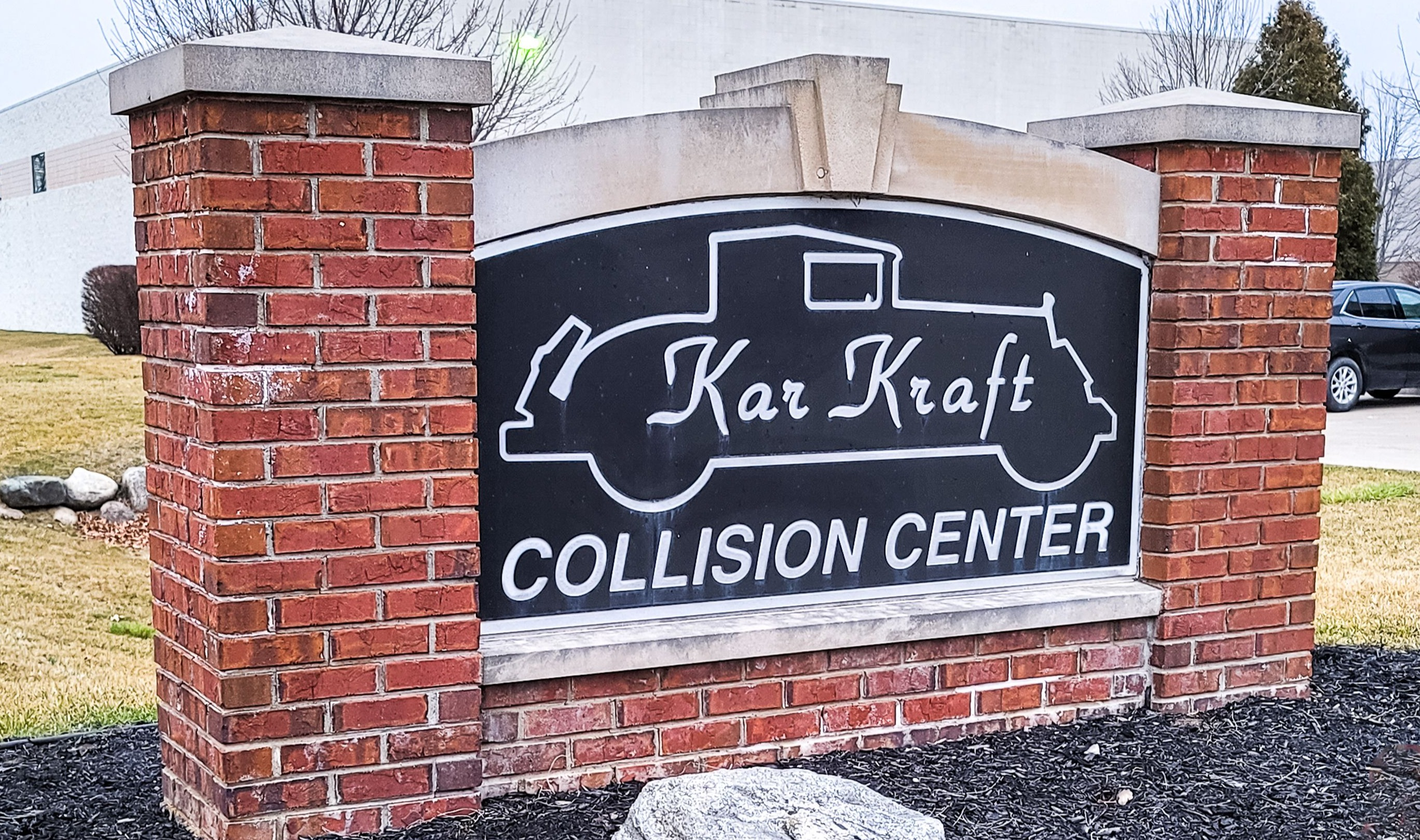 Kar Kraft Collision Center Logo