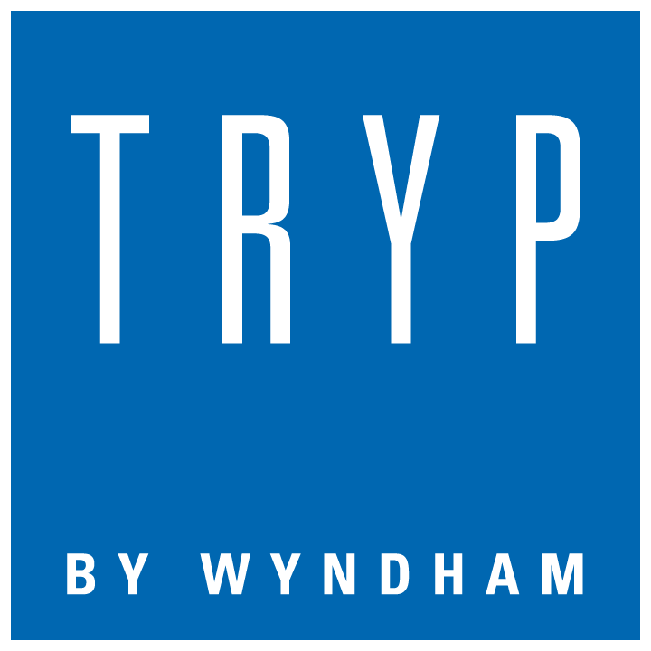 TRYP by Wyndham Orlando Logo