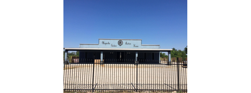 Magnolia Gardens Auction House