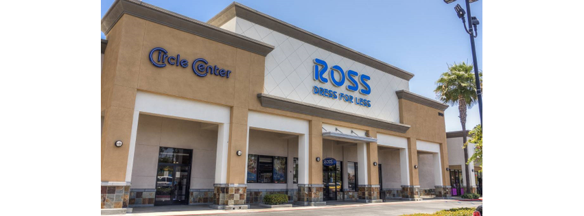 Vons Circle Center