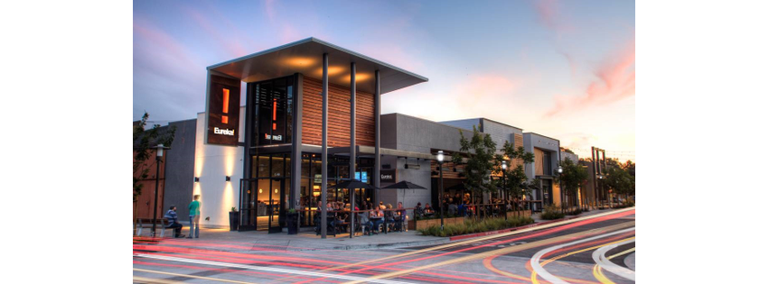 Willows Shopping Center