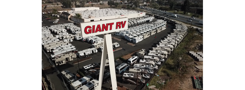Giant RV ( Colton )