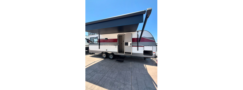 Giant RV Service Center ( Wildomar )