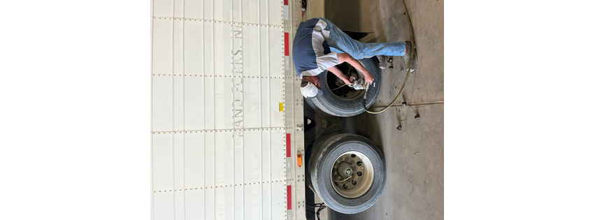 R2 Truck & Trailer, LLC