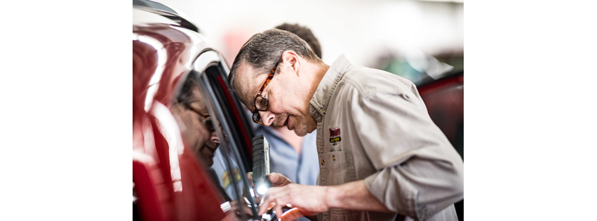 Bob & Carl's Autobody & Glass