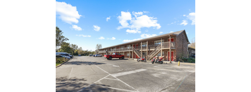 Arbor Manor Apartments