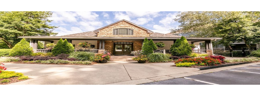 Highland Square Apartments