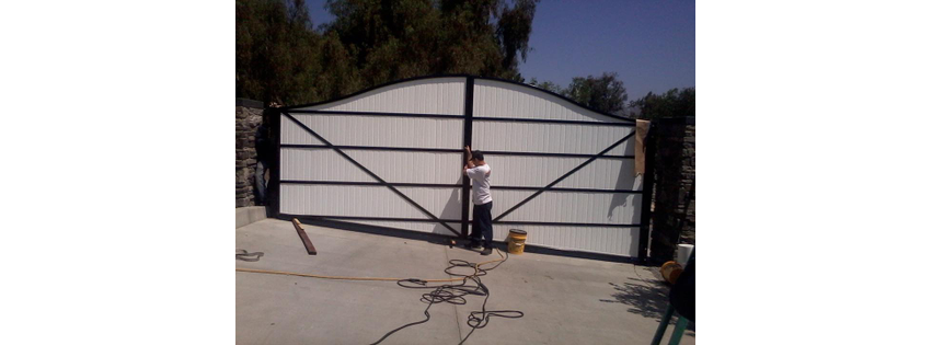 Saddleback Fence and Vinyl Products